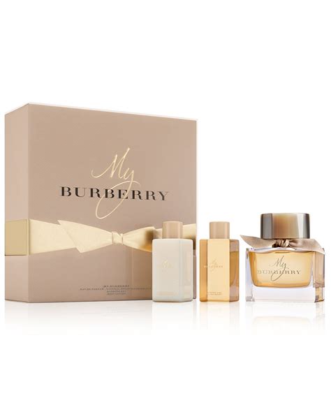 burberry parfum seti|macy's Burberry.